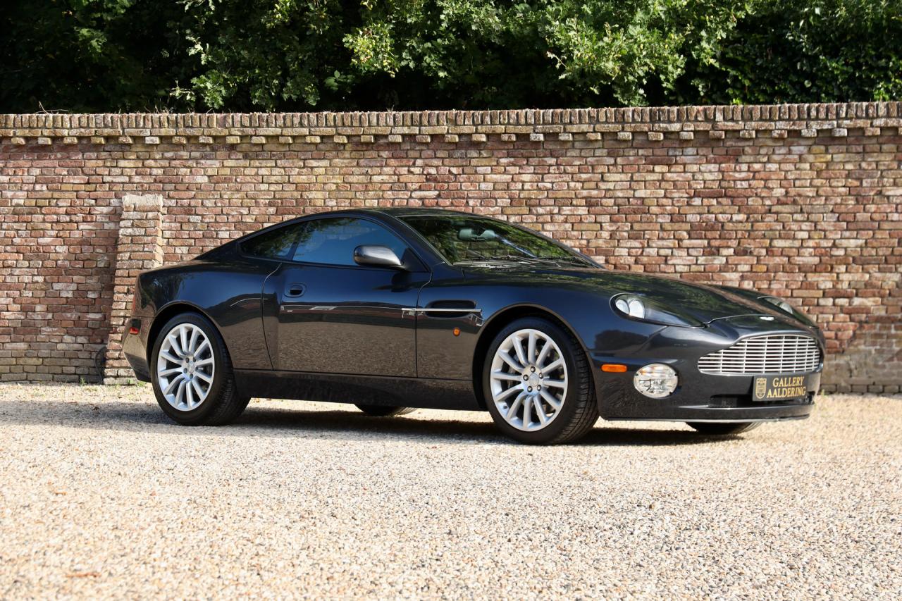 2003 Aston Martin Vanquish 5.9 V12 &ldquo;11.800 Miles&rdquo;