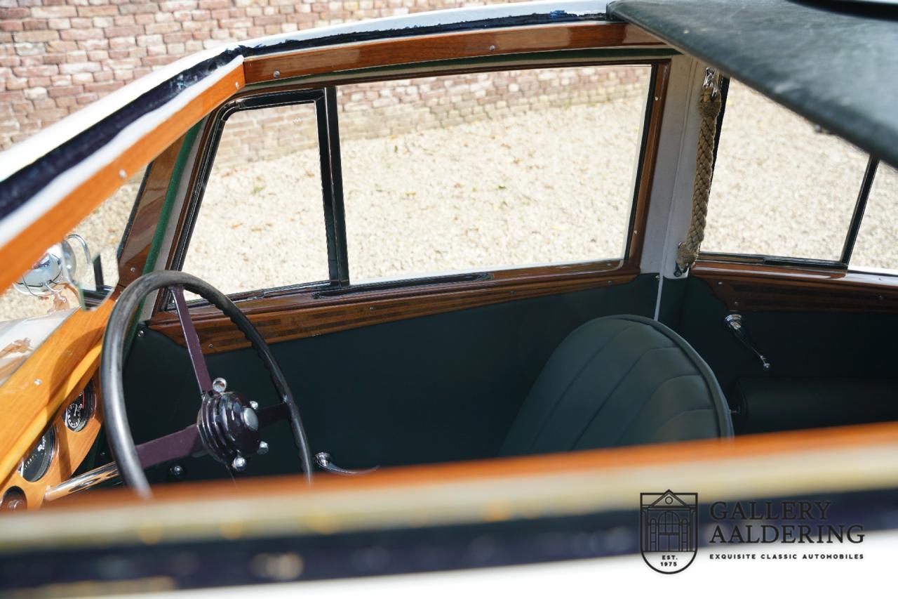 1933 Bentley 3&frac12; litre &ldquo;Streamline&rdquo; by Park Ward &amp; Co