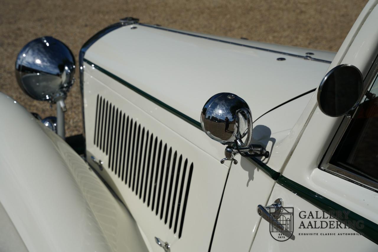 1933 Bentley 3&frac12; litre &ldquo;Streamline&rdquo; by Park Ward &amp; Co