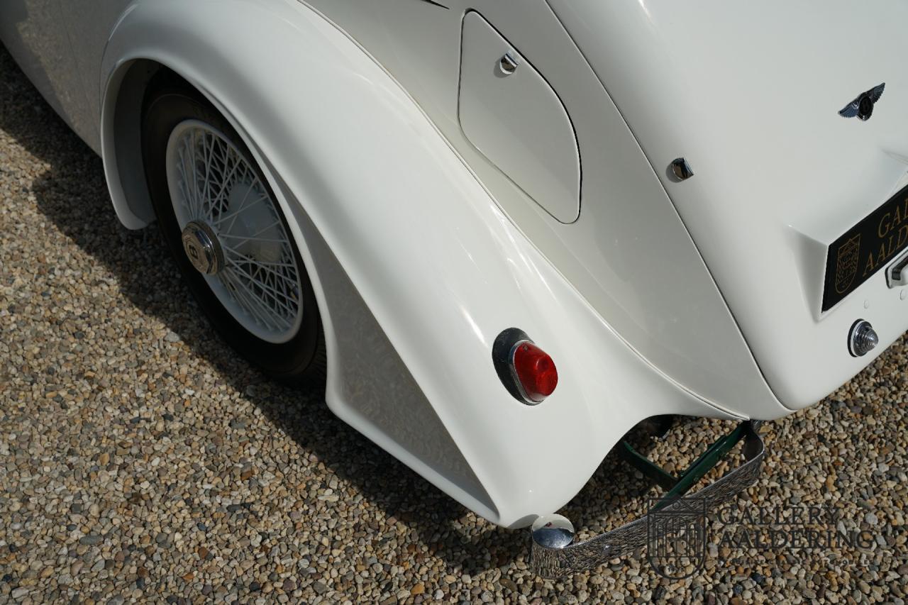 1933 Bentley 3&frac12; litre &ldquo;Streamline&rdquo; by Park Ward &amp; Co