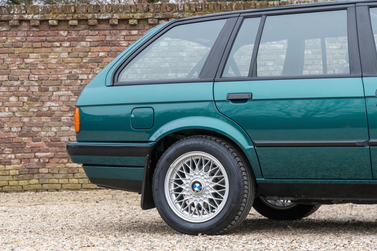 1993 BMW 316i Touring &ldquo;Design Edition&rdquo; with 47.000 kms