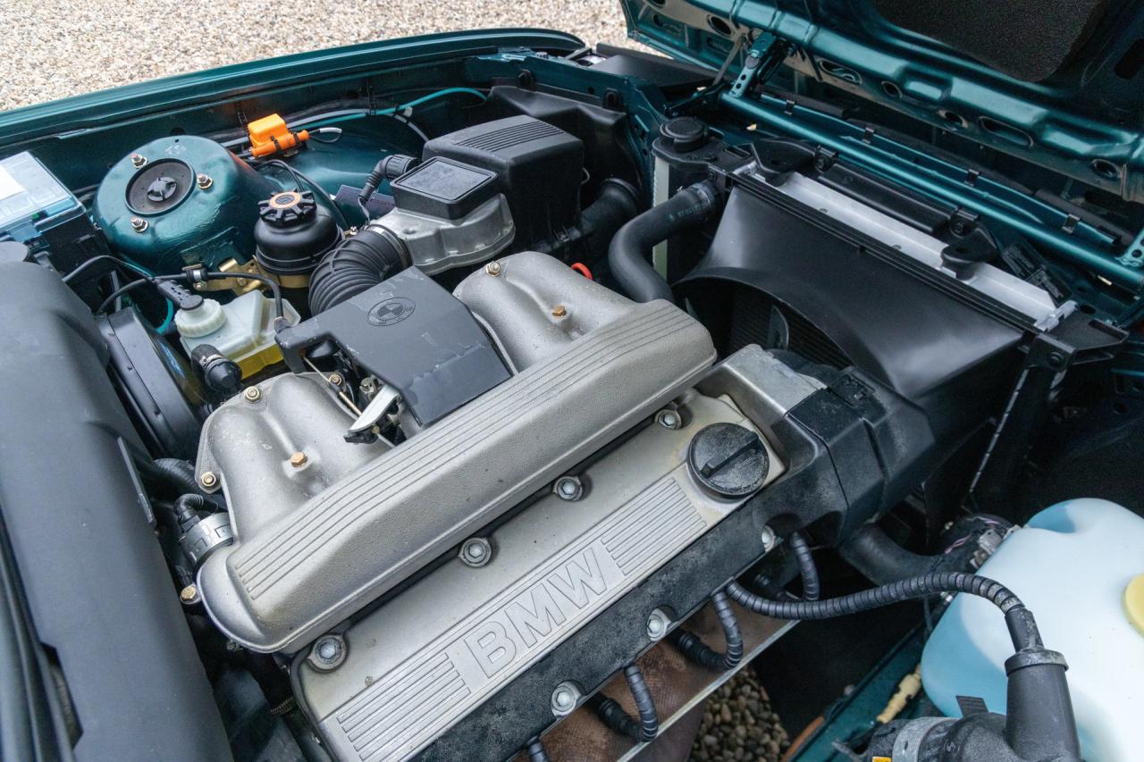 1993 BMW 316i Touring &ldquo;Design Edition&rdquo; with 47.000 kms