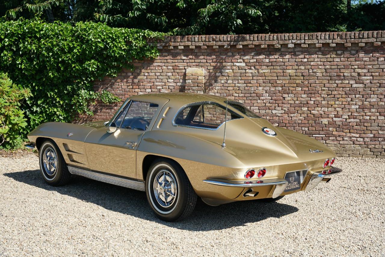 1963 Corvette C2 Sting Ray Split Window