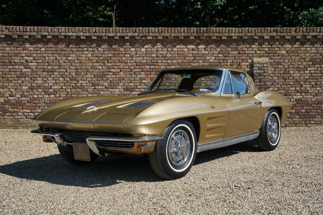 1963 Corvette C2 Sting Ray Split Window