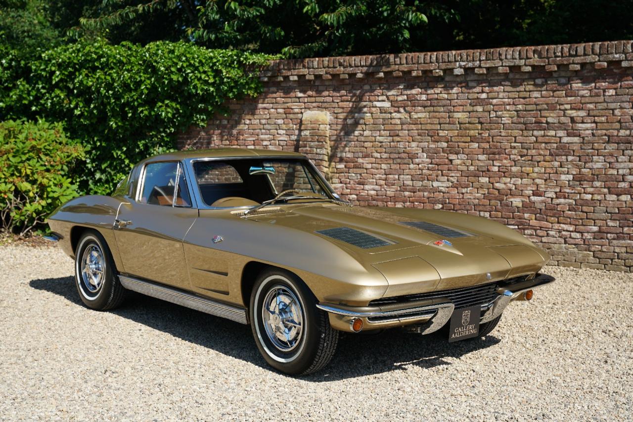 1963 Corvette C2 Sting Ray Split Window