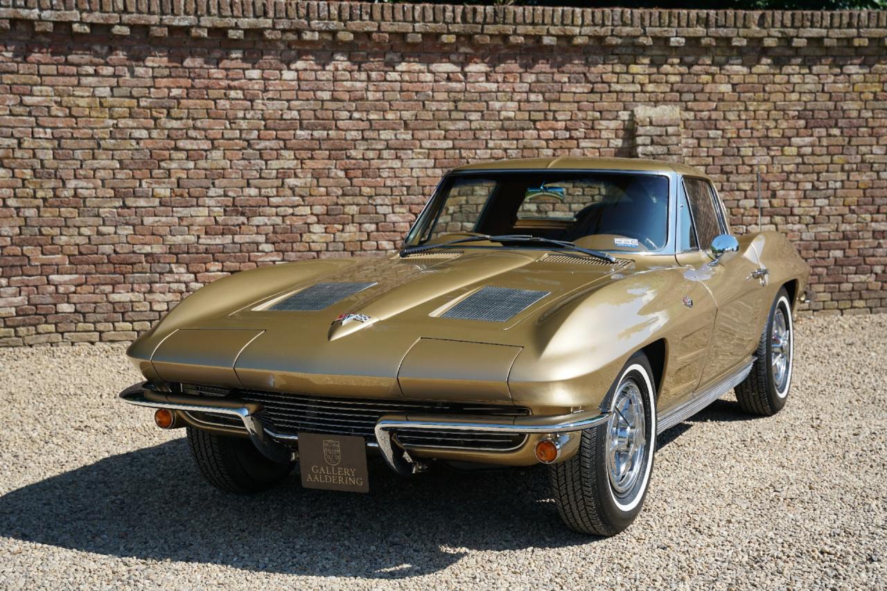 1963 Corvette C2 Sting Ray Split Window