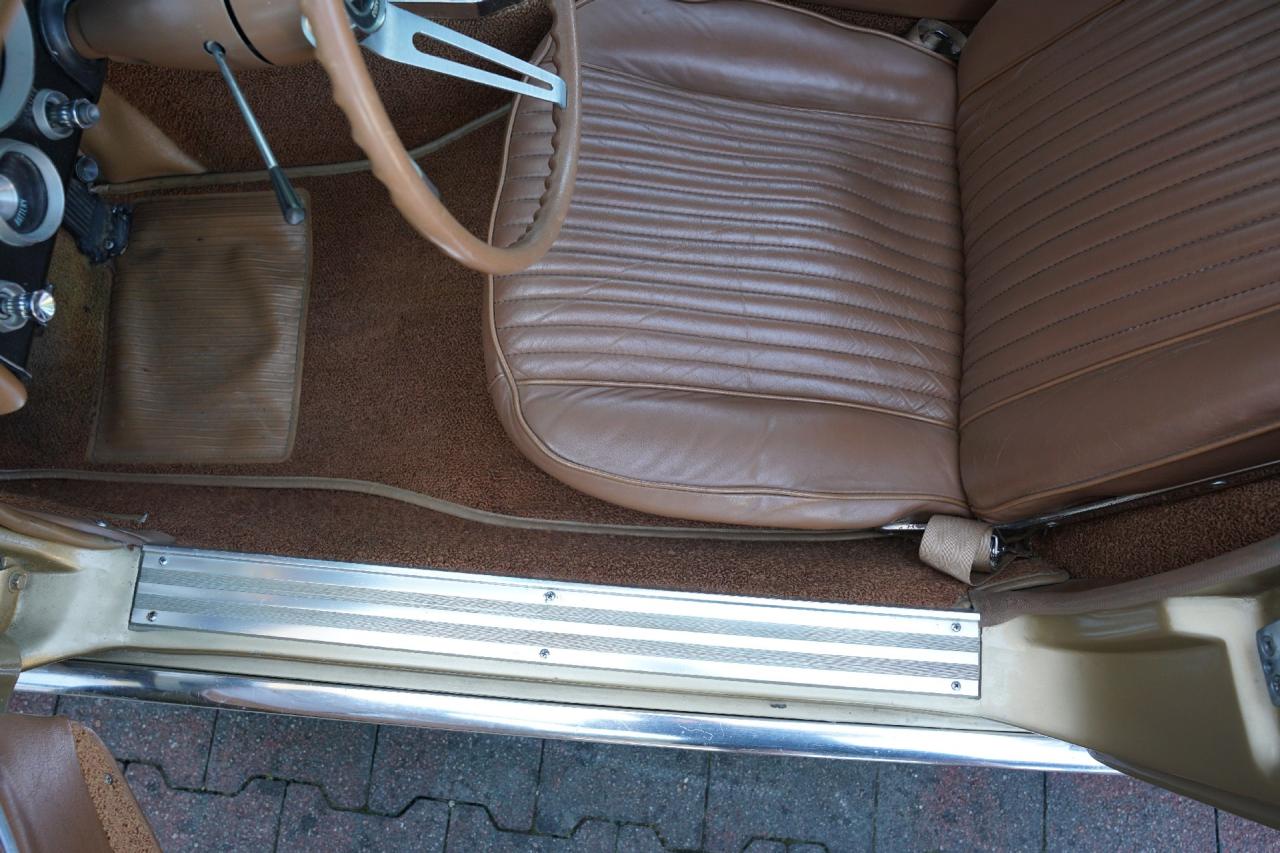 1963 Corvette C2 Sting Ray Split Window
