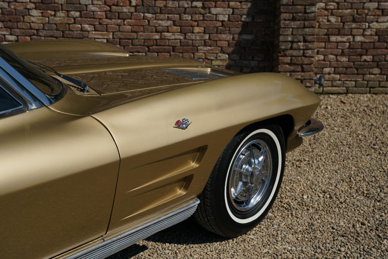 1963 Corvette C2 Sting Ray Split Window