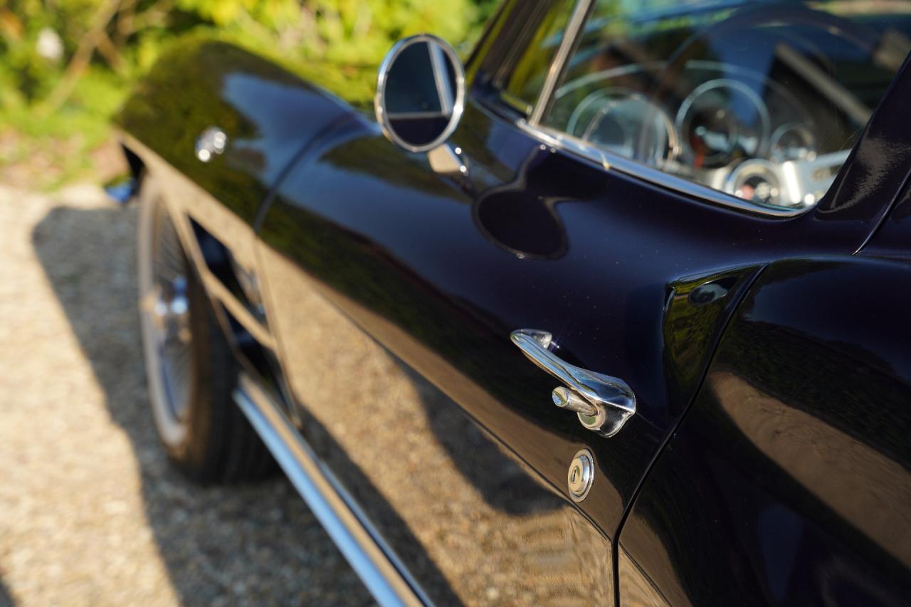 1964 Corvette C2 Sting Ray Coup&eacute;