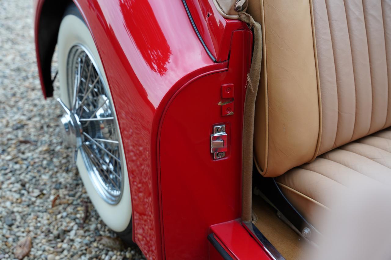1954 Jaguar XK120 OTS Roadster