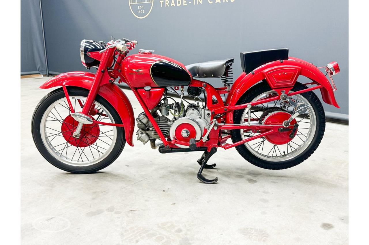 1952 Moto Guzzi Airone Super Luxe