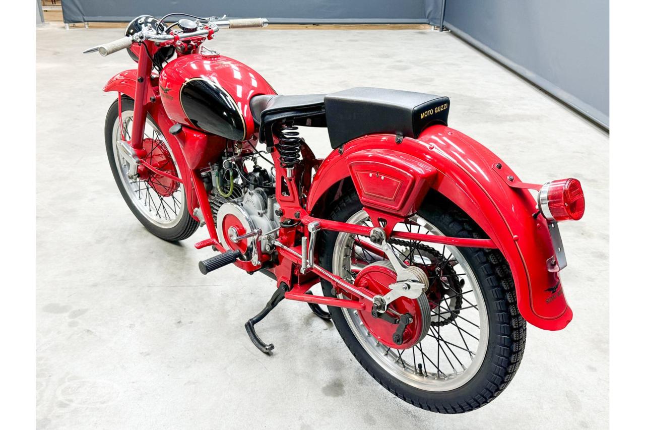 1952 Moto Guzzi Airone Super Luxe