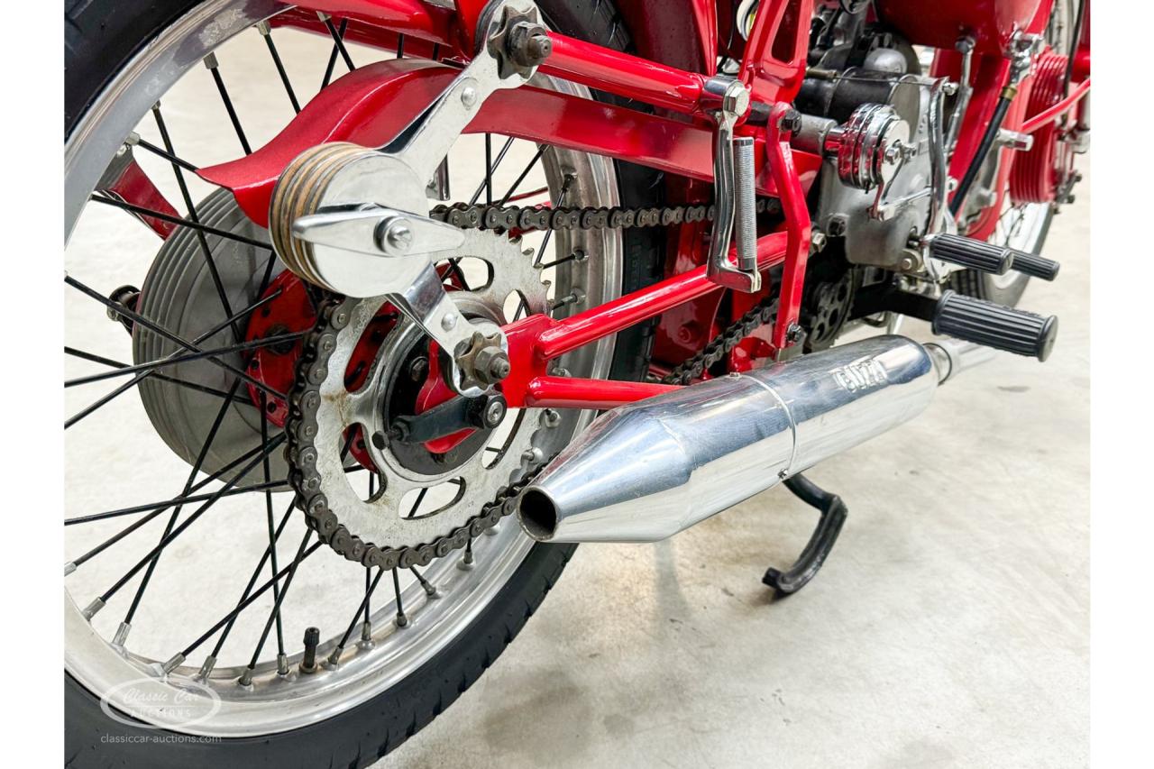 1952 Moto Guzzi Airone Super Luxe
