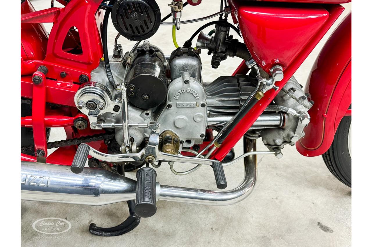 1952 Moto Guzzi Airone Super Luxe