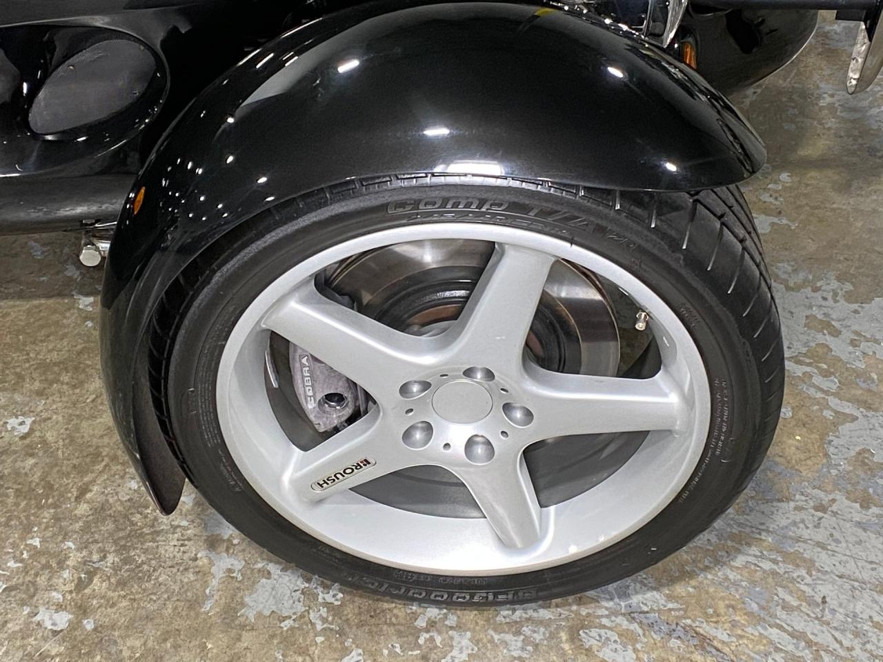 1997 Panoz AIV Roadster