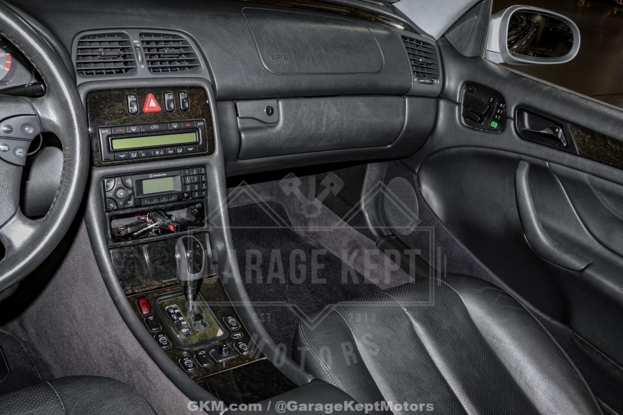 2001 Mercedes - Benz CLK