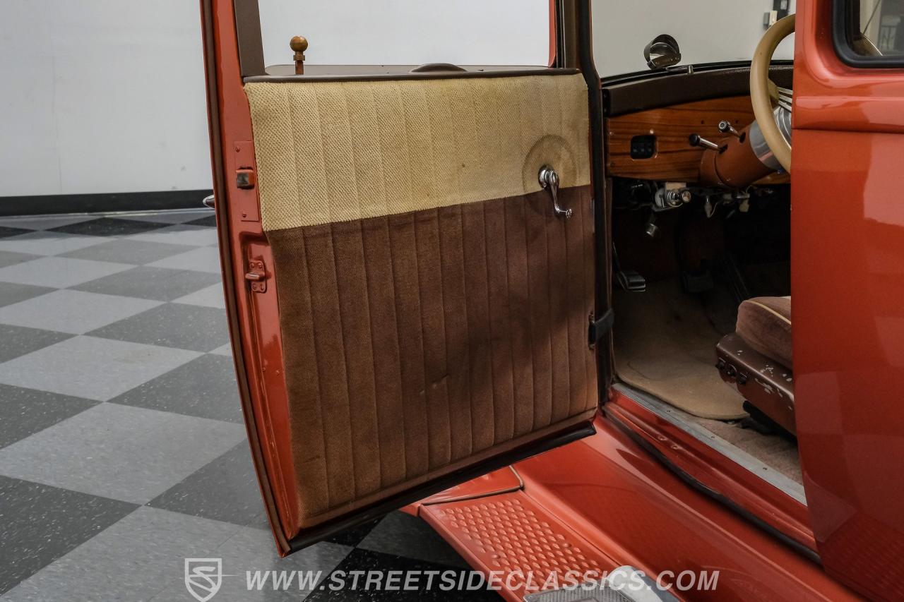 1927 Ford Model T Street Rod