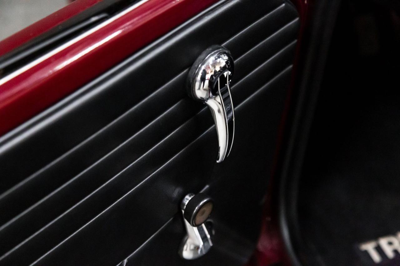 1969 Triumph TR6 Overdrive