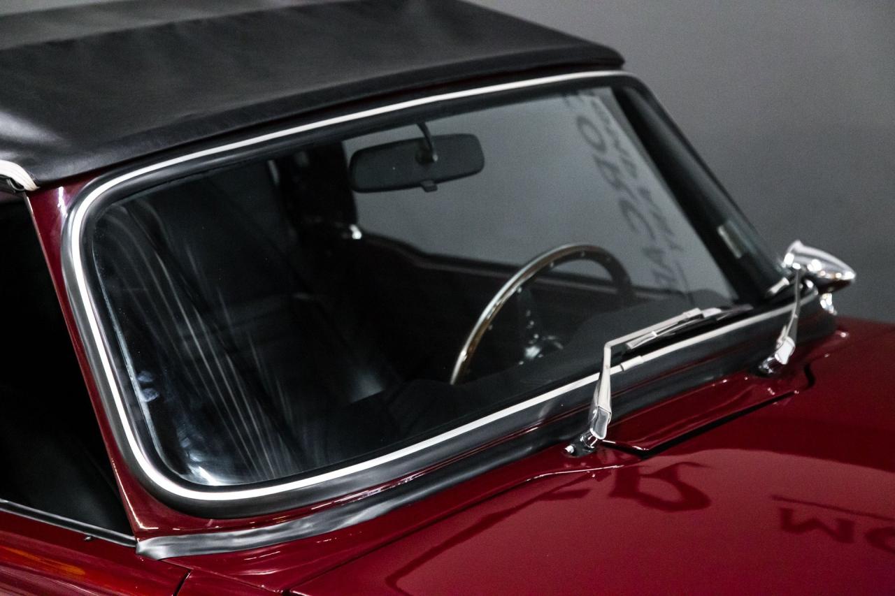 1969 Triumph TR6 Overdrive