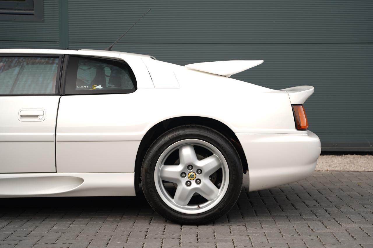 1994 Lotus ESPRIT