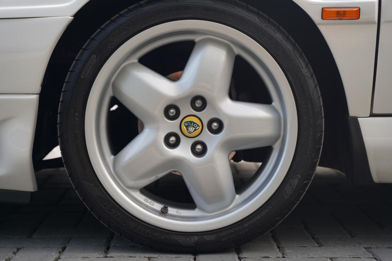 1994 Lotus ESPRIT