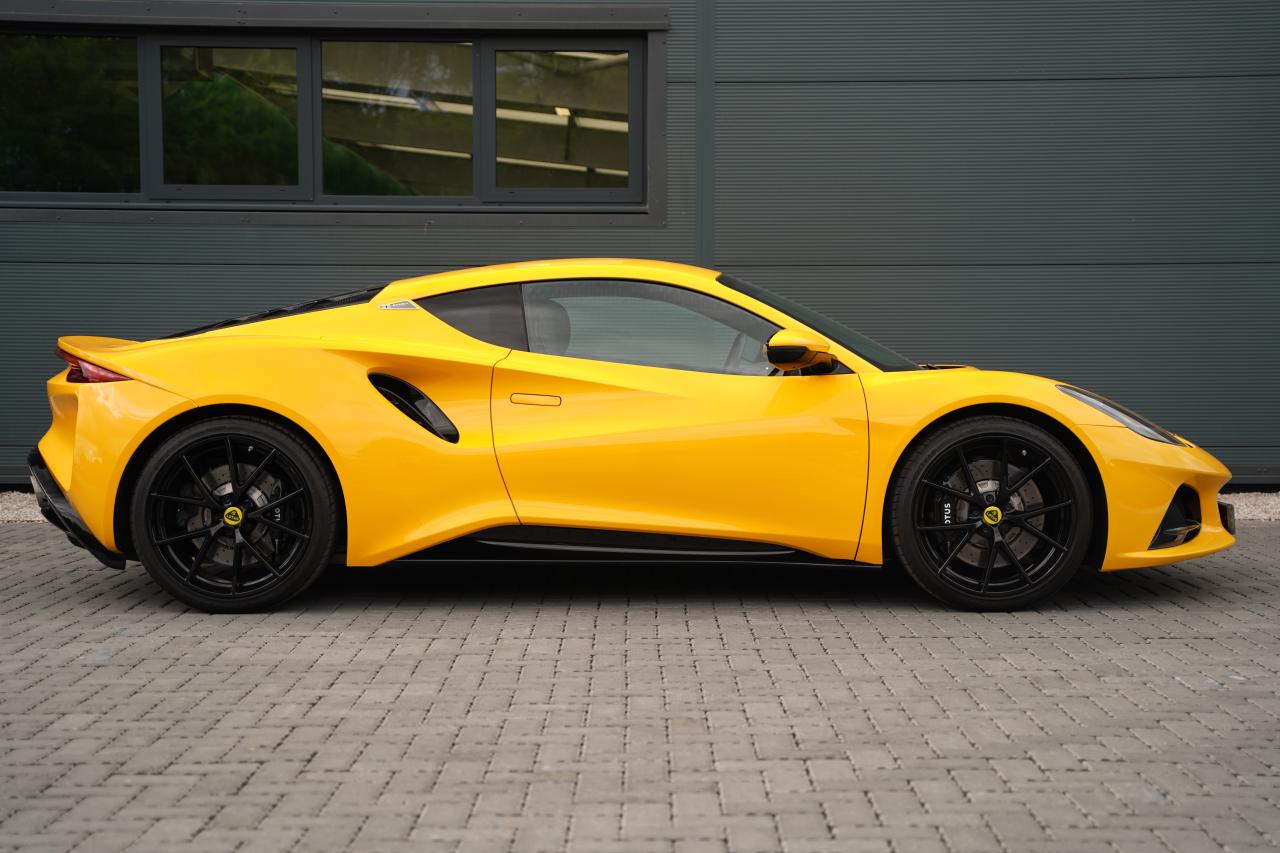 2023 Lotus Emira