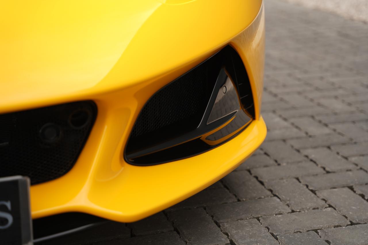 2023 Lotus Emira