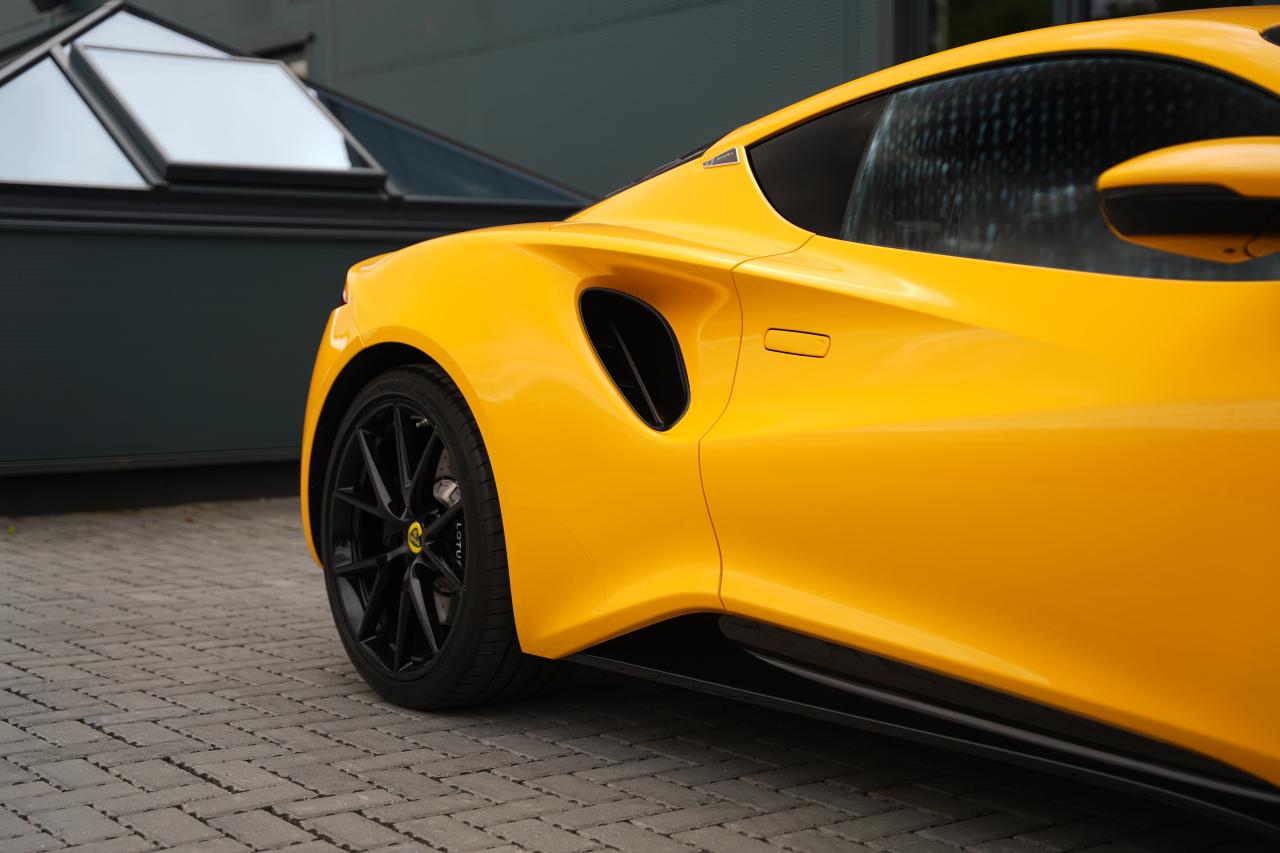 2023 Lotus Emira