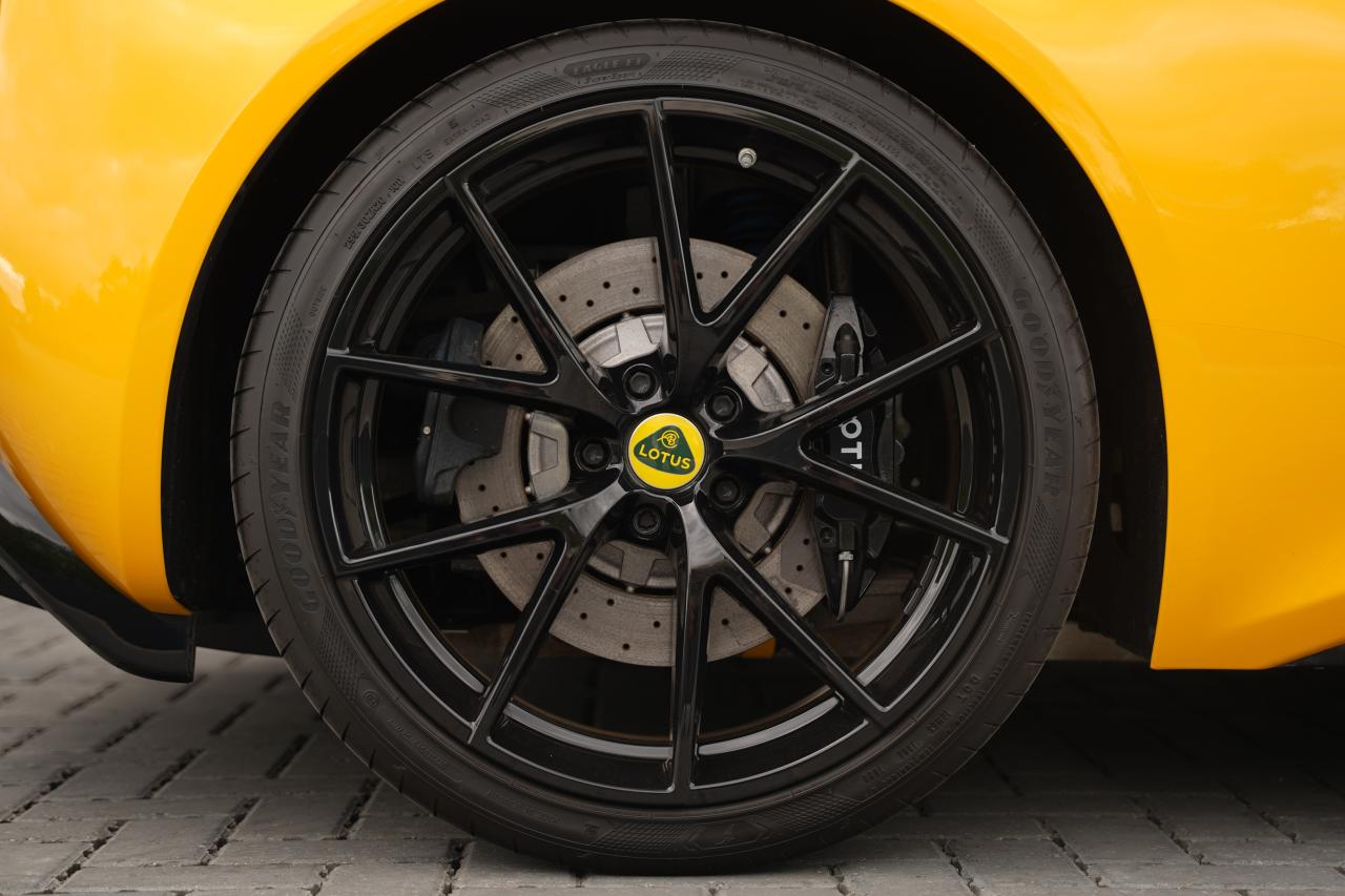 2023 Lotus Emira