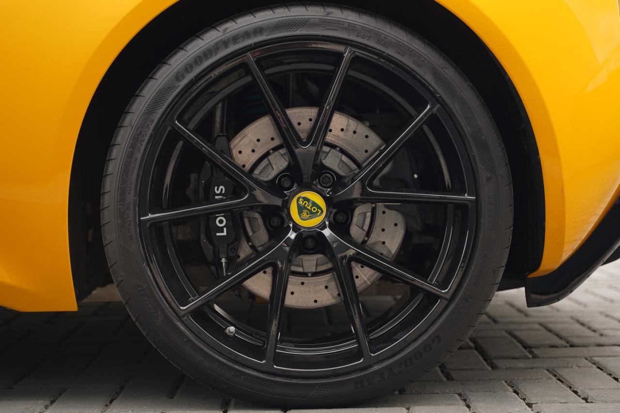 2023 Lotus Emira