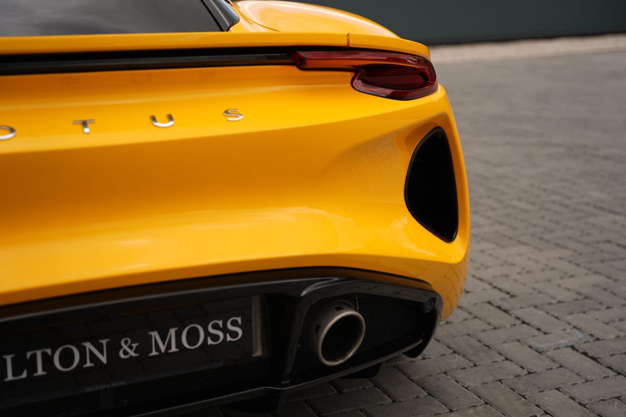 2023 Lotus Emira