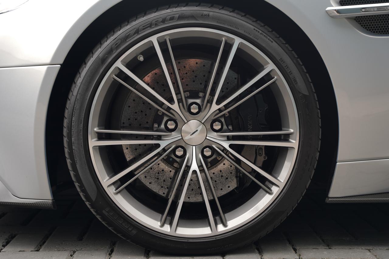 2014 Aston Martin Vanquish