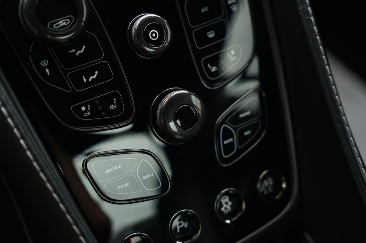 2014 Aston Martin Vanquish