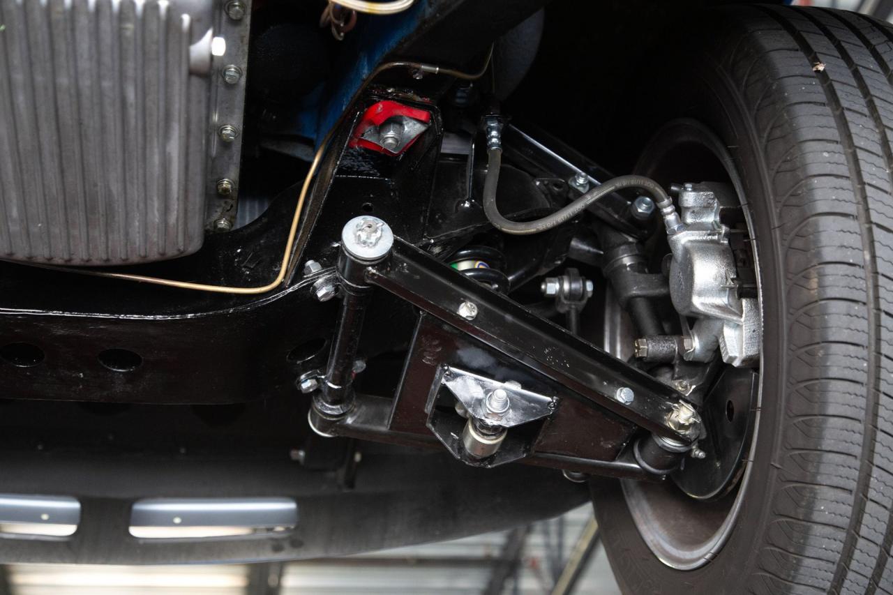 1974 MG EARLY CHROME BUMPER B