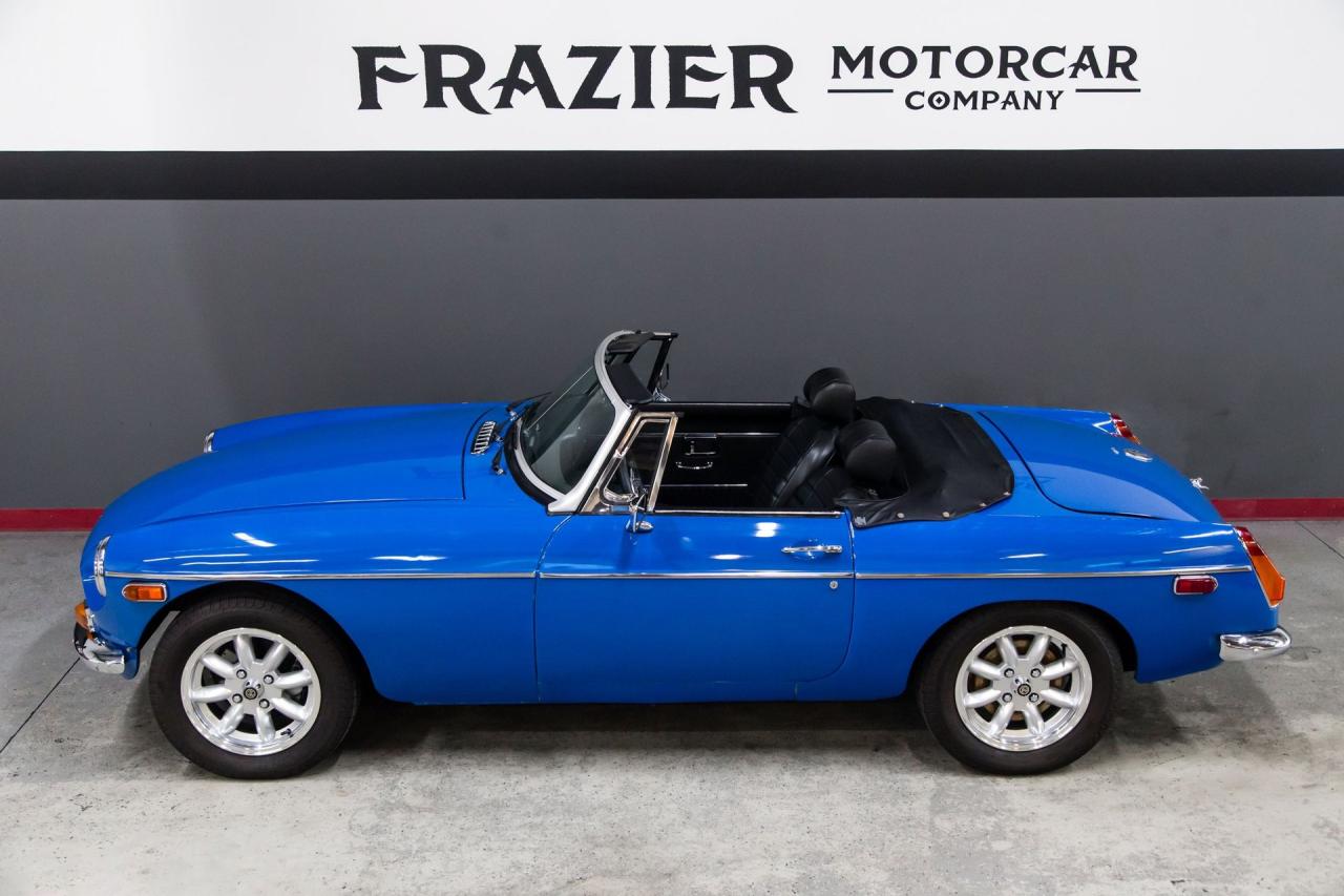 1974 MG EARLY CHROME BUMPER B