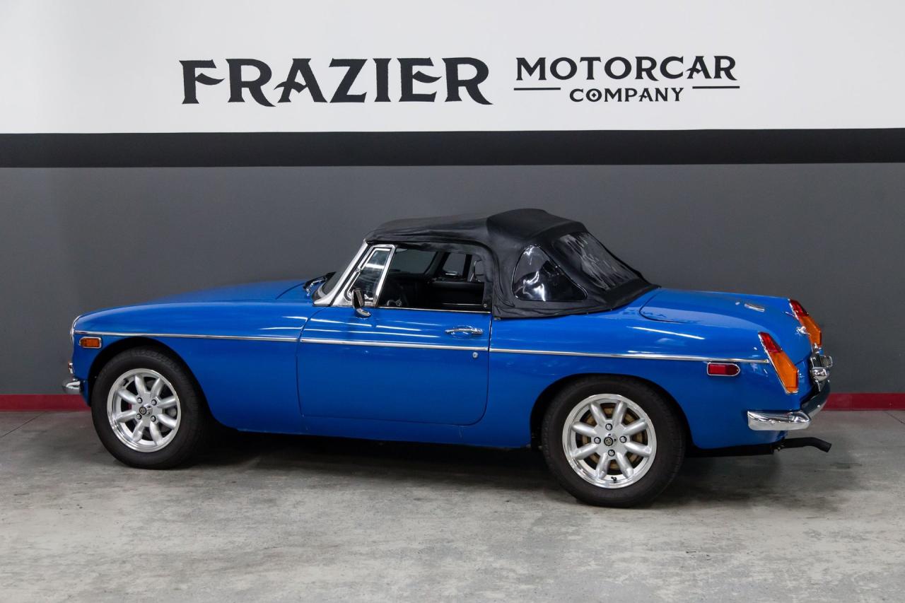 1974 MG EARLY CHROME BUMPER B