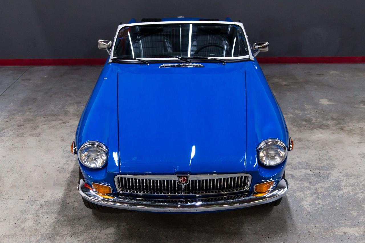 1974 MG EARLY CHROME BUMPER B