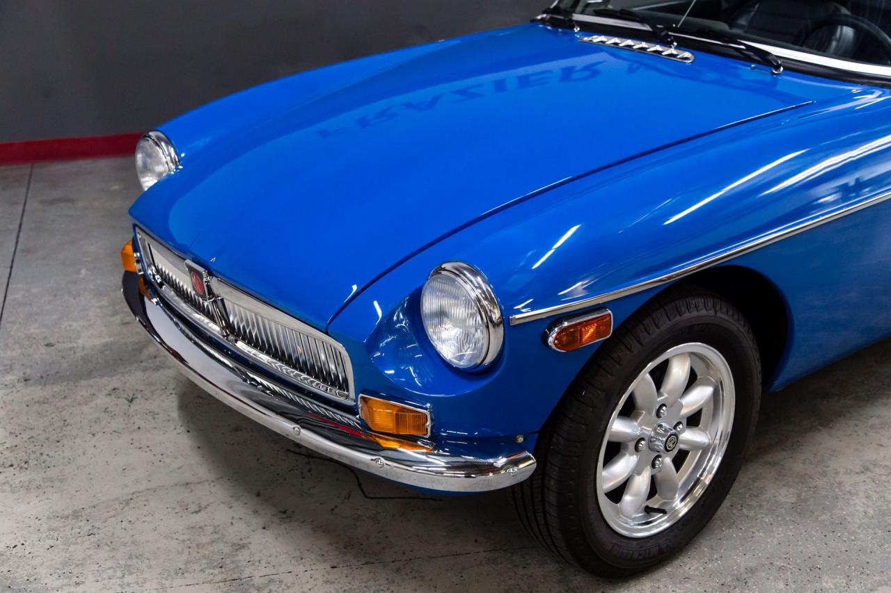 1974 MG EARLY CHROME BUMPER B