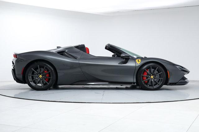 2025 Ferrari SF90 SPIDER