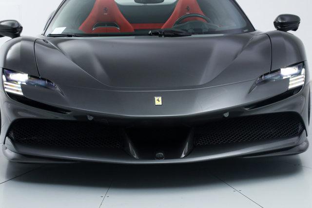 2025 Ferrari SF90 SPIDER