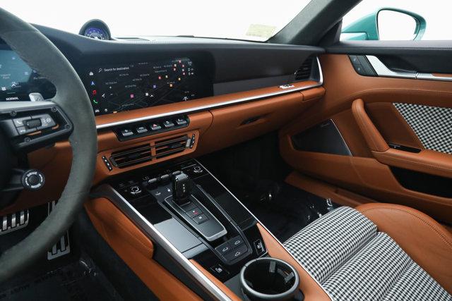 2023 Porsche 911