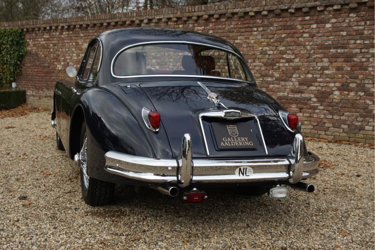 1959 Jaguar XK150 FHC 3.4 SE