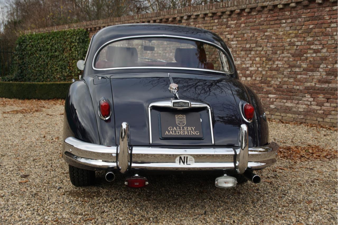 1959 Jaguar XK150 FHC 3.4 SE