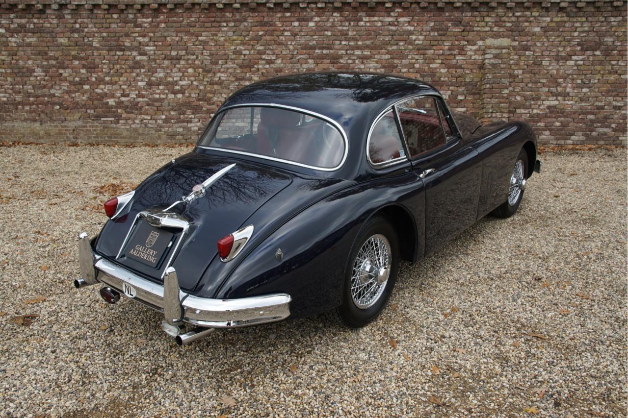 1959 Jaguar XK150 FHC 3.4 SE