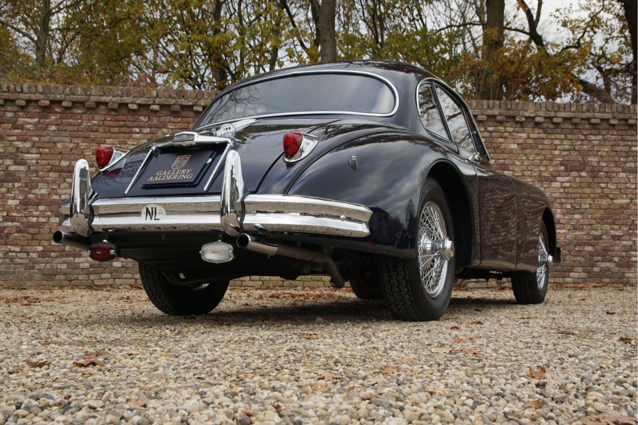 1959 Jaguar XK150 FHC 3.4 SE
