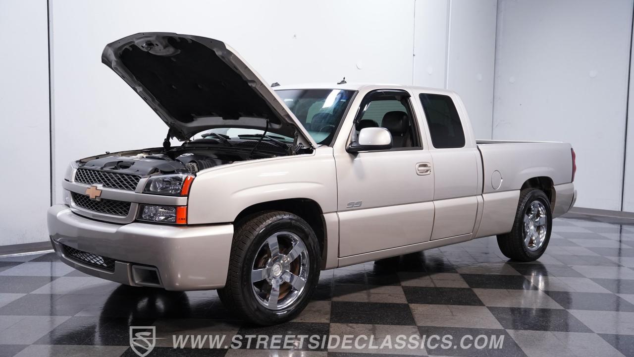 2005 Chevrolet Silverado SS