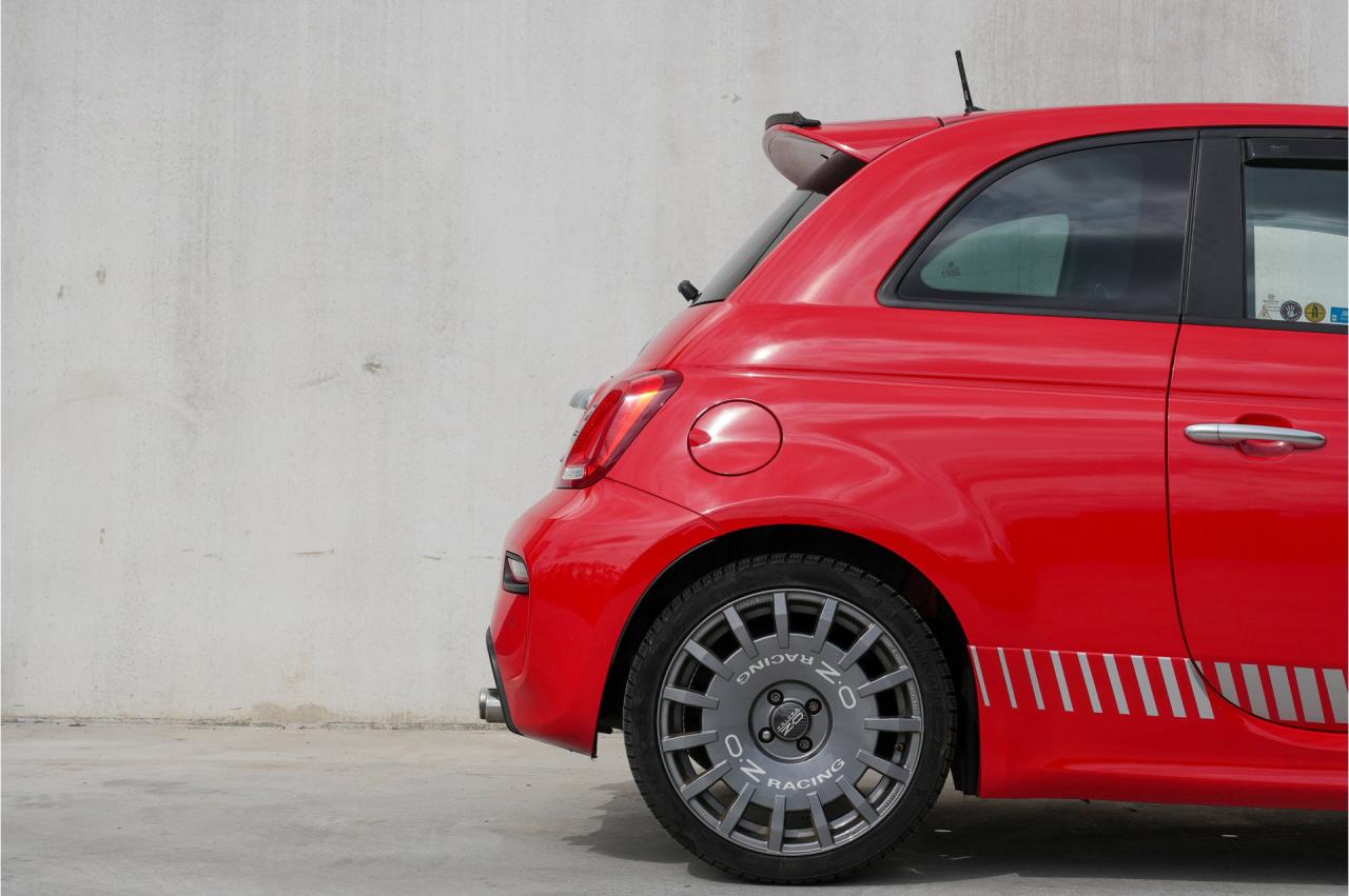 2018 Abarth 595