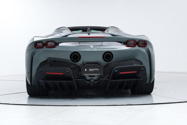 2025 Ferrari SF90 SPIDER
