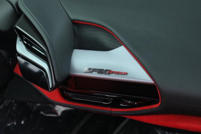 2025 Ferrari SF90 SPIDER