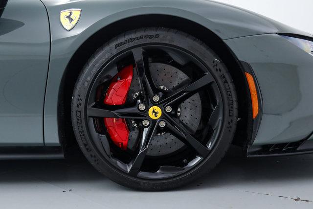 2025 Ferrari SF90 SPIDER